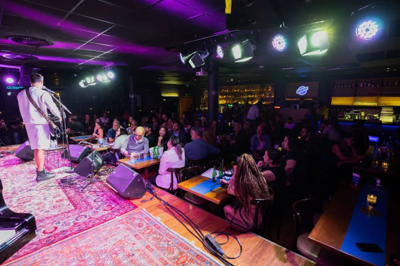 The Smaller the Room, the Bigger the Memory: Why Intimate Shows Are Gen Z's New Holy Grail
